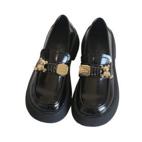 Gold-plated Bear Pin Decor Chunky Heels Mary Jane Shoes