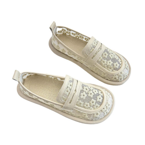 Round Head Soft Soles Embroidery Lace Flat Loafers