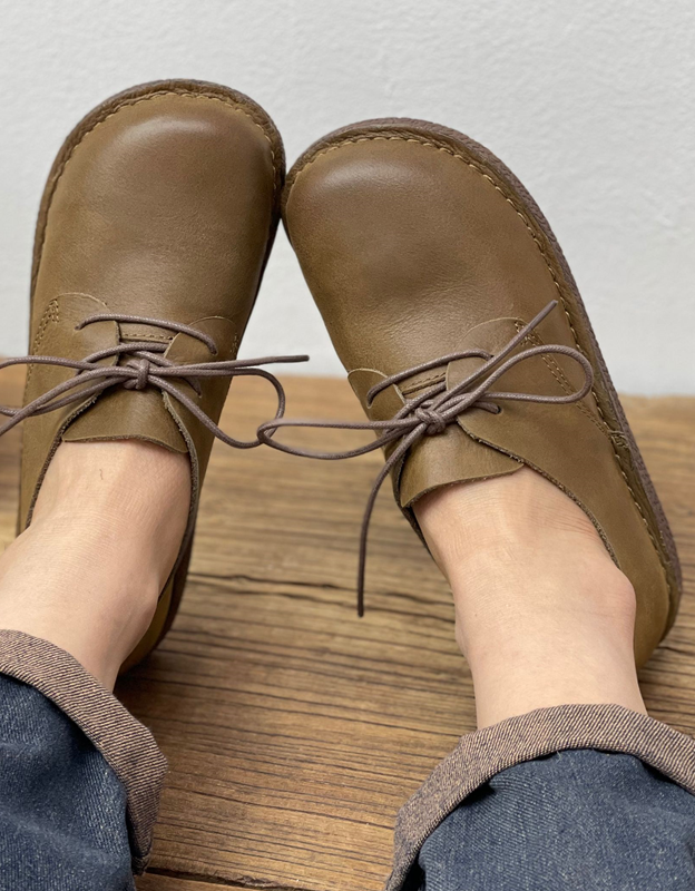 Soft Leather Comfortable Lace Up Retro Flat Shoes - Image 3